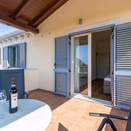 Tolles In Deklici Mit Privatem Pool *