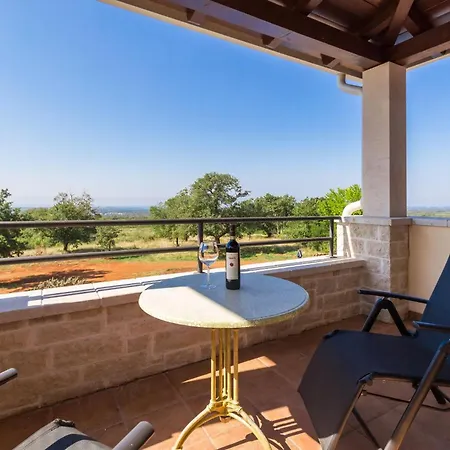 Holiday home Tolles In Deklici Mit Privatem Pool *