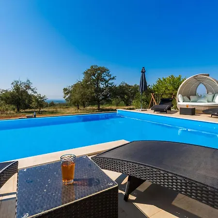 Tolles In Deklici Mit Privatem Pool *